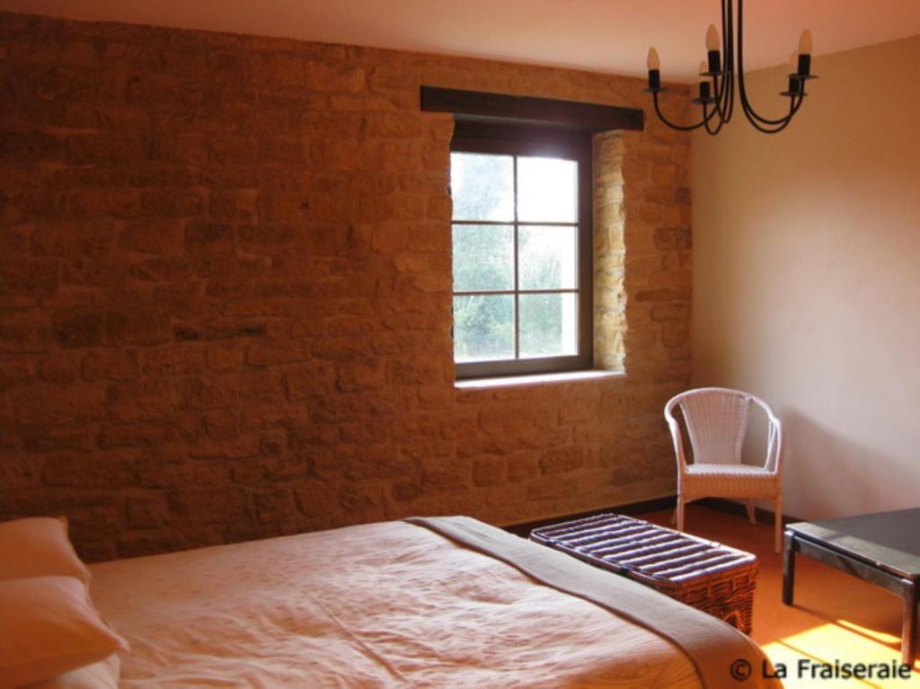 Chambres D'Hotes La Fraiseraie Tellancourt Номер фото